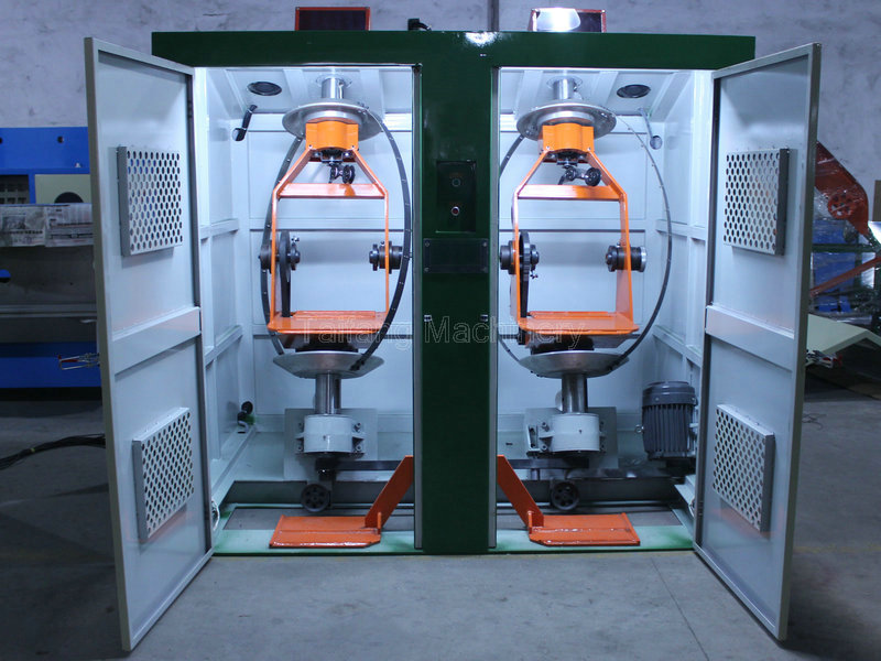 Double disc untwisting machine